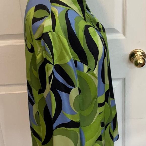 LIZ CLAIBORNE BUTTON DOWN TOP SIZE MEDIUM - Picture 2 of 4